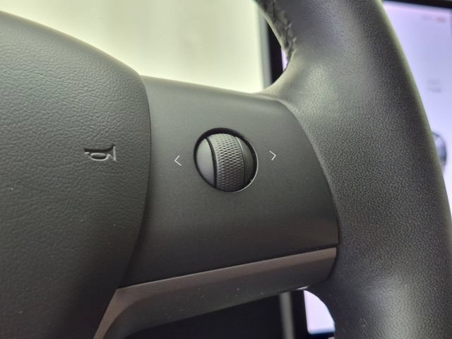 Used 2019 Tesla Model 3 Mid Range RWD image 12