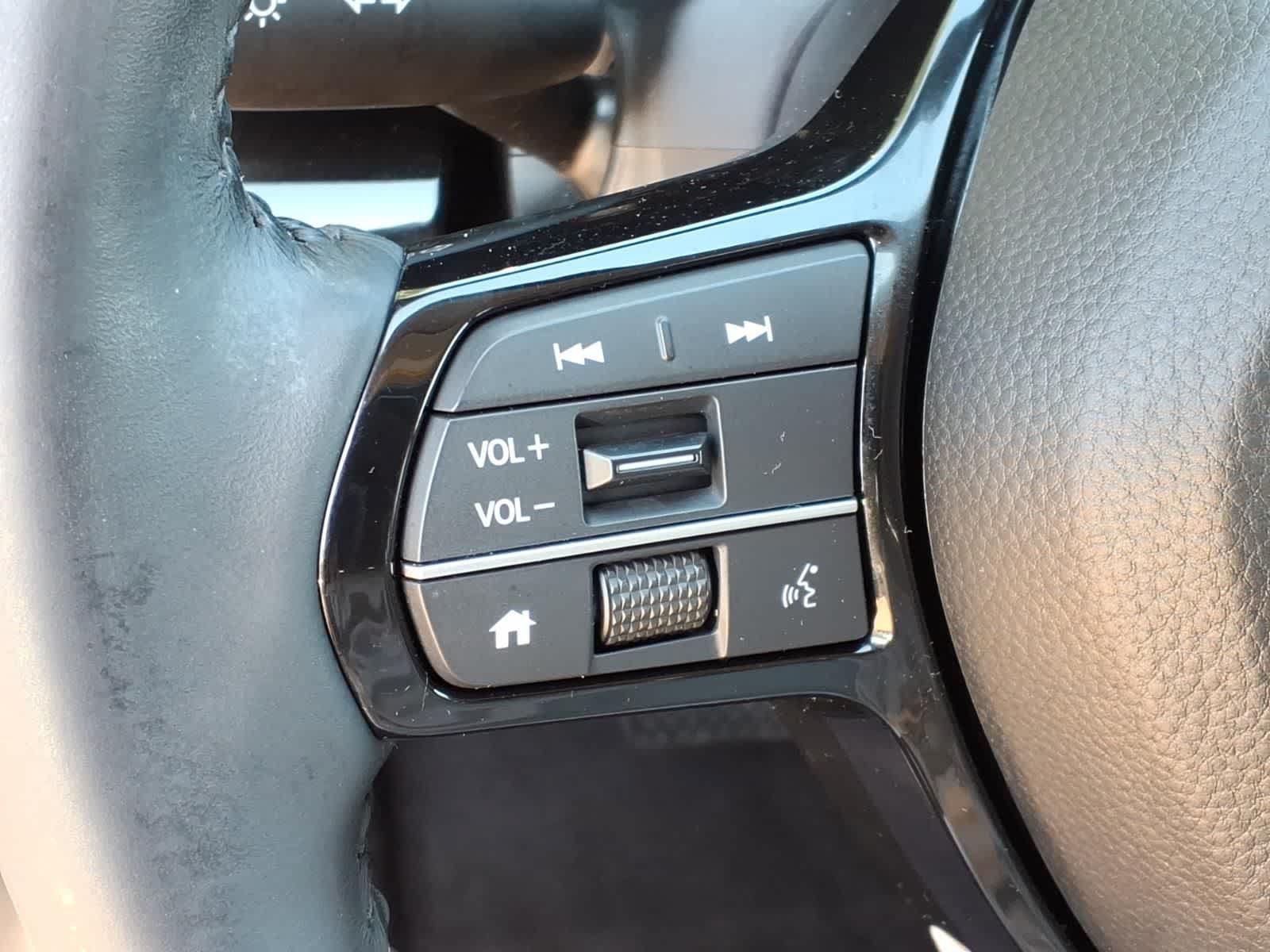 Used 2024 Honda CR-V EX-L image 17