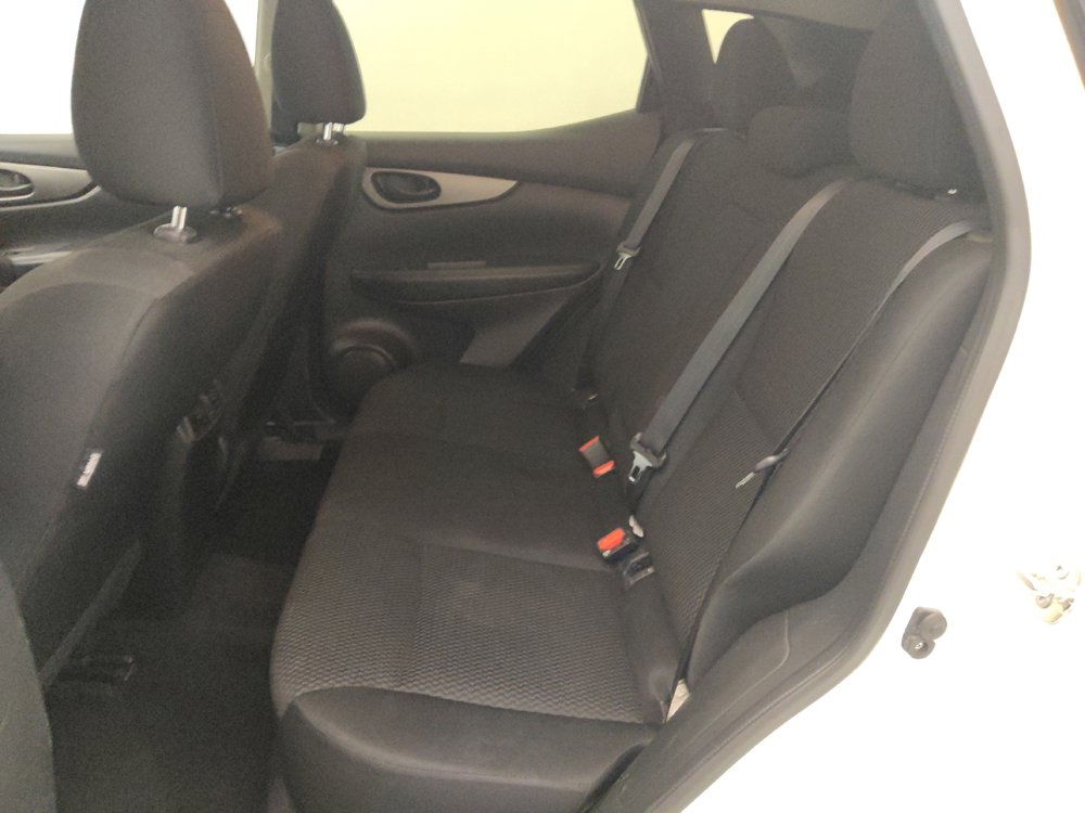 Used 2019 Nissan Rogue Sport S w/ Appearance Package image 18