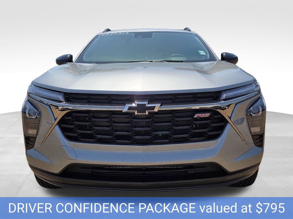 New 2026 Chevrolet Trax RS w/ Driver Confidence Package FWD image 3