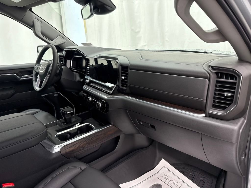 New 2026 GMC Sierra 1500 SLT w/ SLT Premium Package image 10