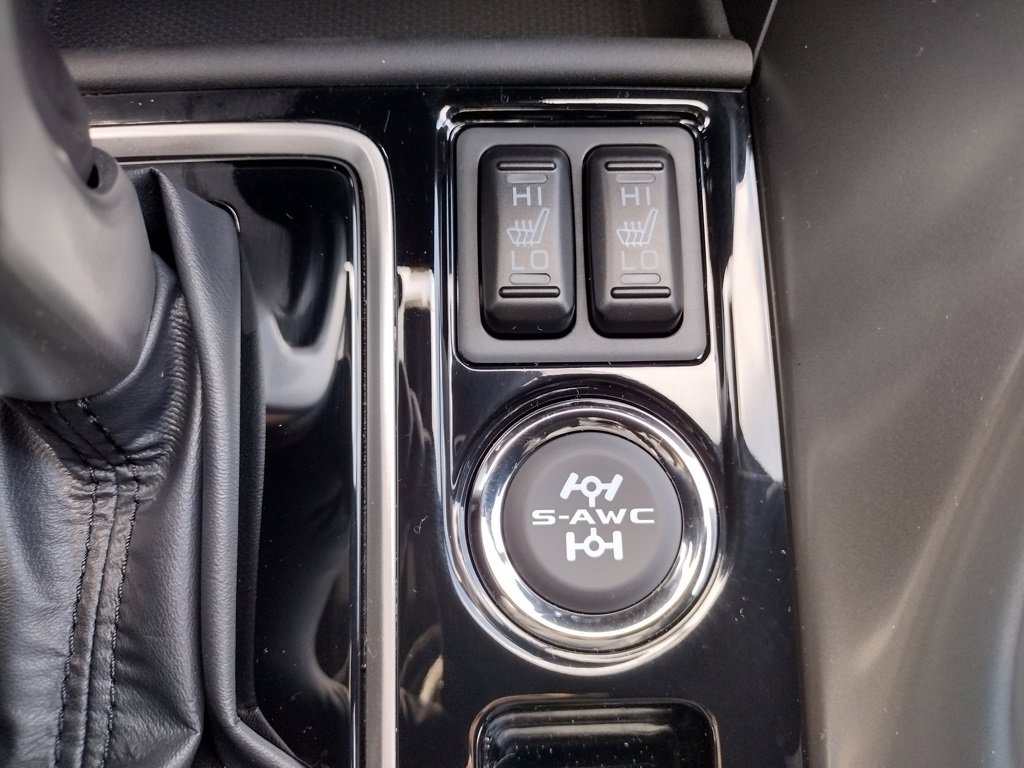 New 2026 Mitsubishi Eclipse Cross Black Edition image 22