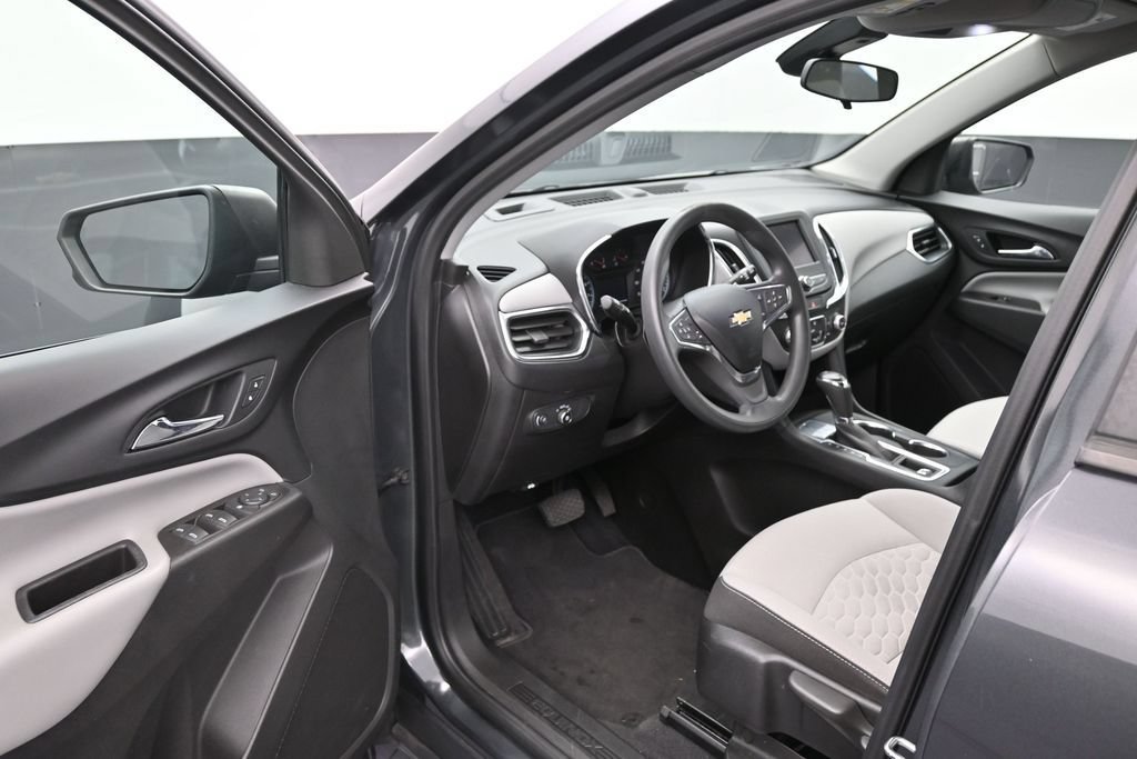 Used 2024 Chevrolet Equinox LS FWD image 10
