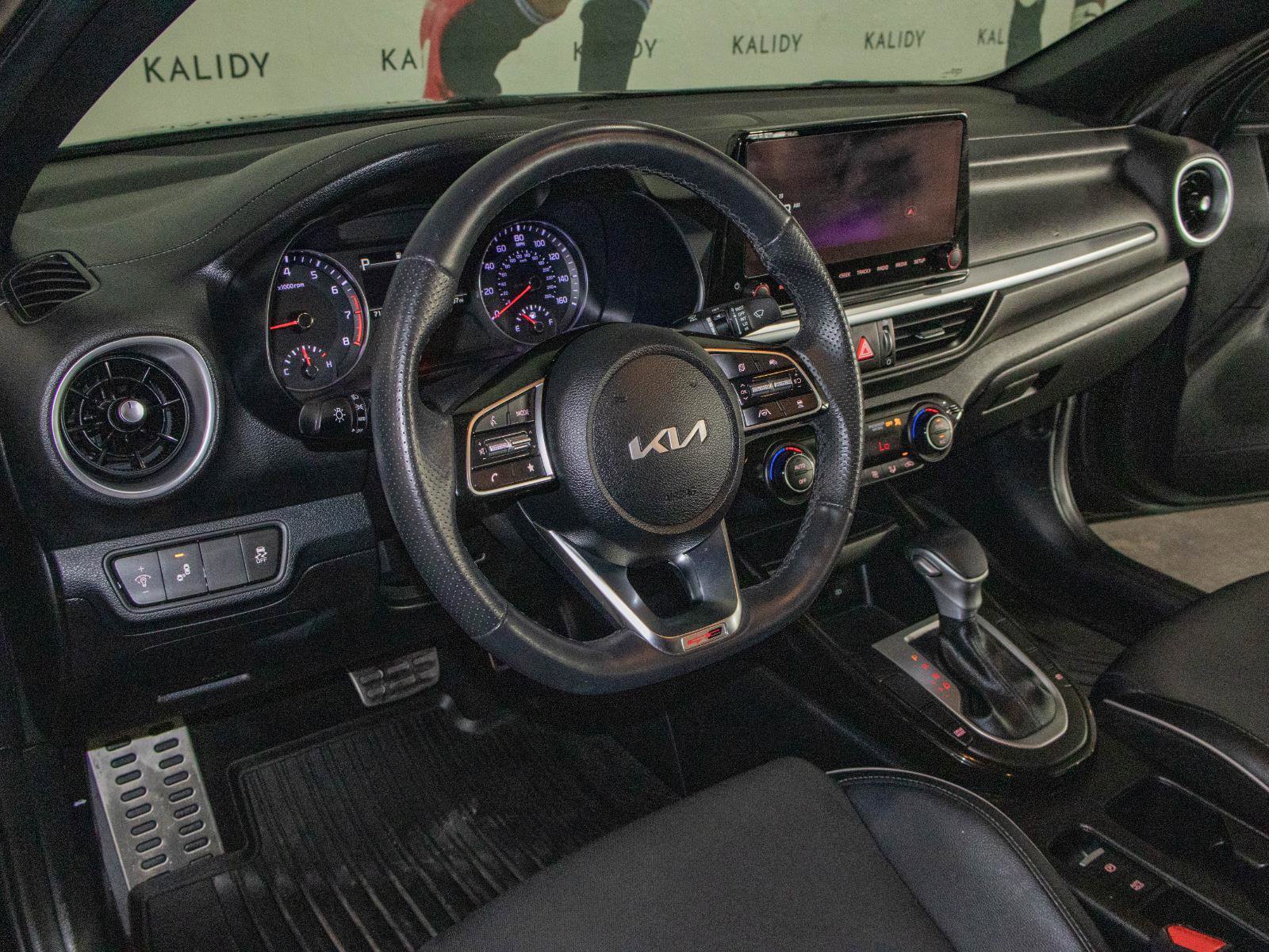 Used 2024 Kia Forte GT-Line image 6