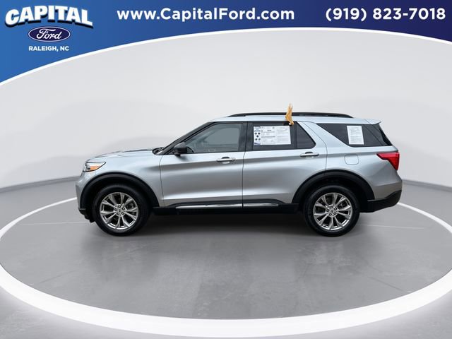 Certified 2023 Ford Explorer XLT w/ Equipment Group 202A image 5