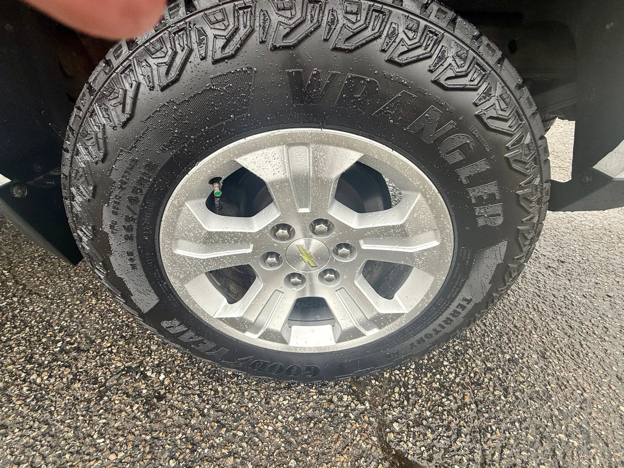 Used 2015 Chevrolet Silverado 1500 LT w/ LT Convenience Package image 13