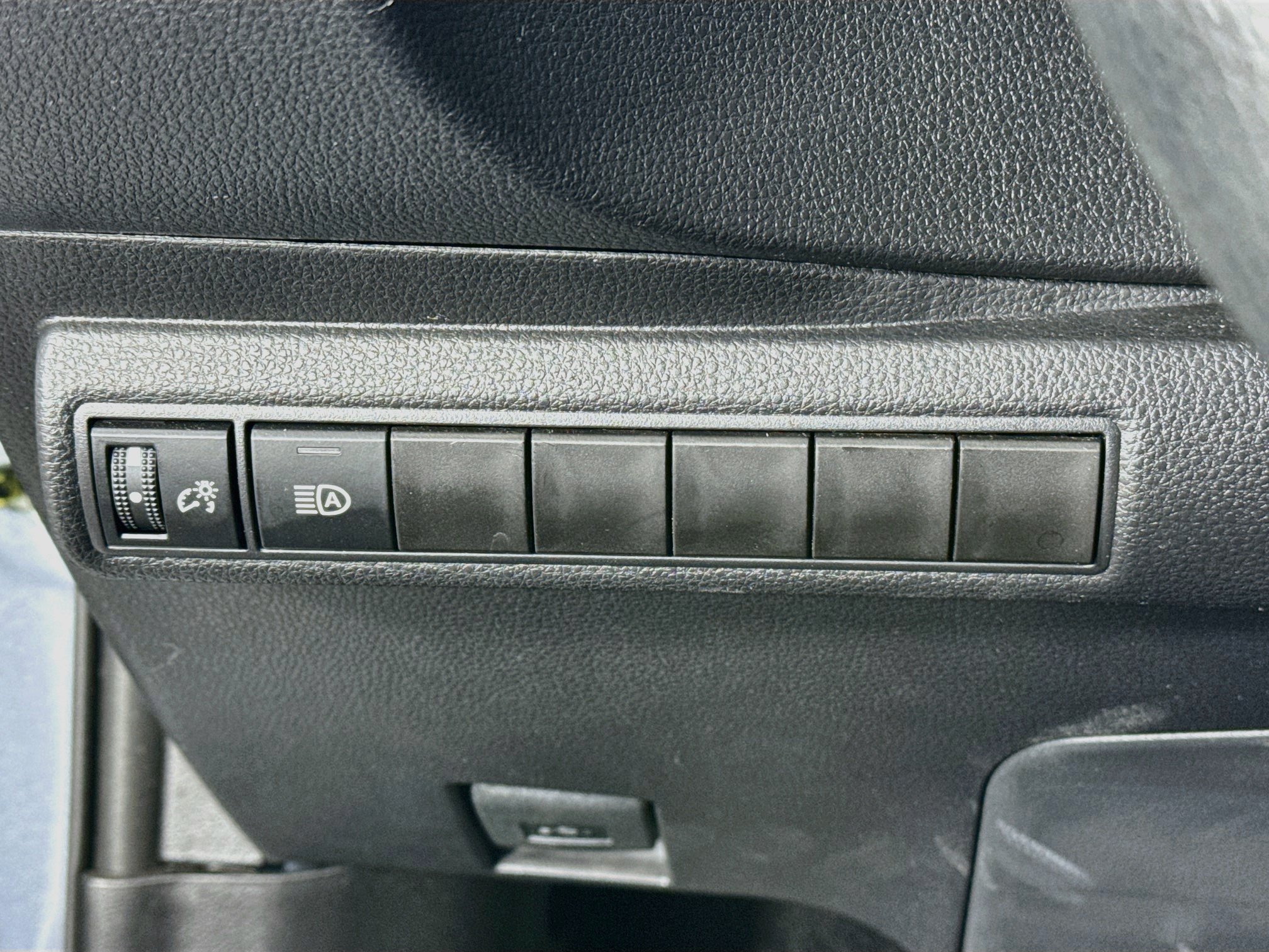 Certified 2026 Toyota Corolla LE FWD image 10