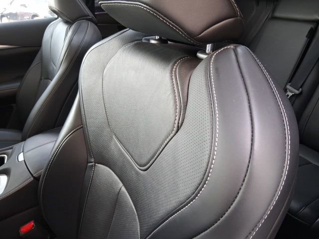 Certified 2025 INFINITI QX60 Luxe w/ Black Edition FWD image 22