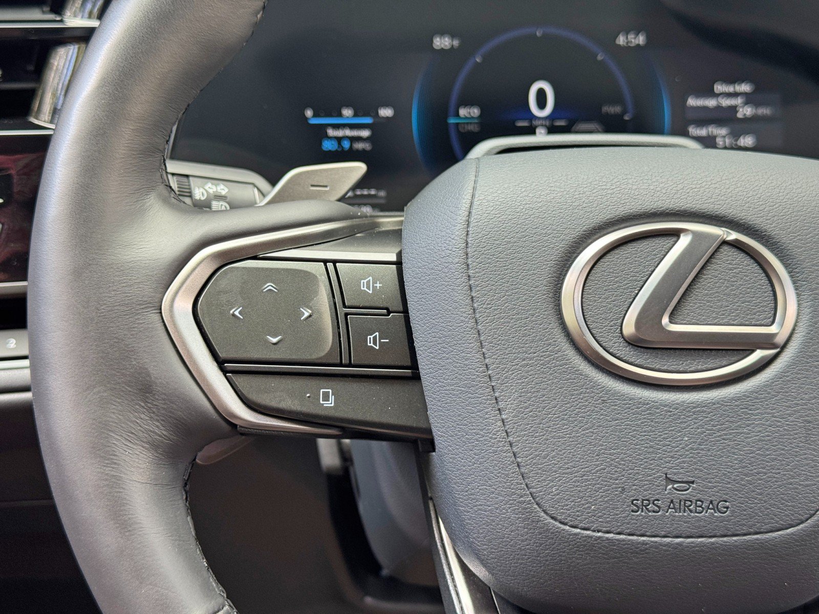 Used 2025 Lexus TX 550h AWD Plug-In Hybrid w/ Technology Package image 20