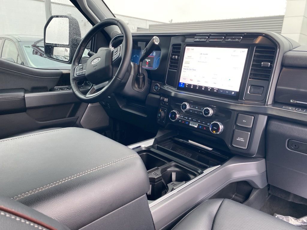 Used 2024 Ford F250 Lariat w/ Sport Appearance Package image 6