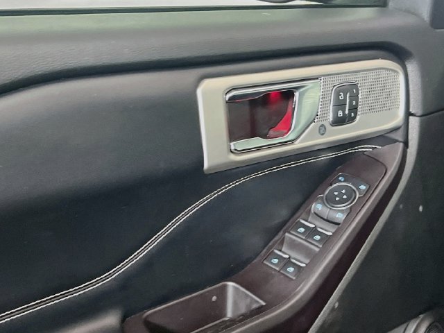 Used 2020 Ford Explorer ST AWD/4WD image 13
