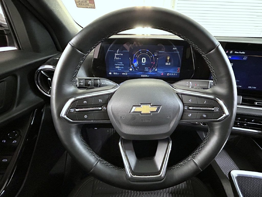 Certified 2025 Chevrolet Equinox LT AWD/4WD image 12