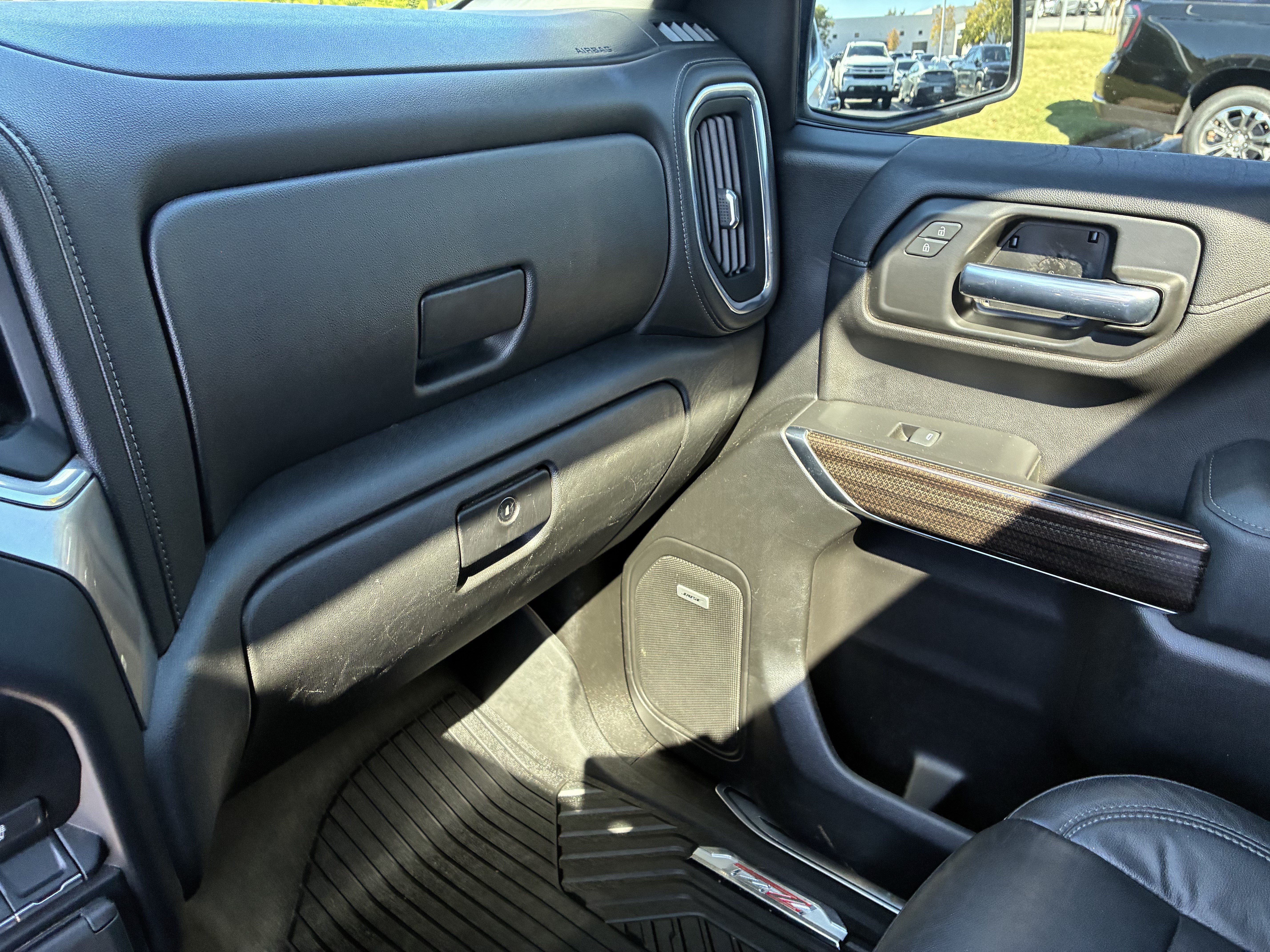 Used 2020 Chevrolet Silverado 1500 LT Trail Boss AWD/4WD image 37