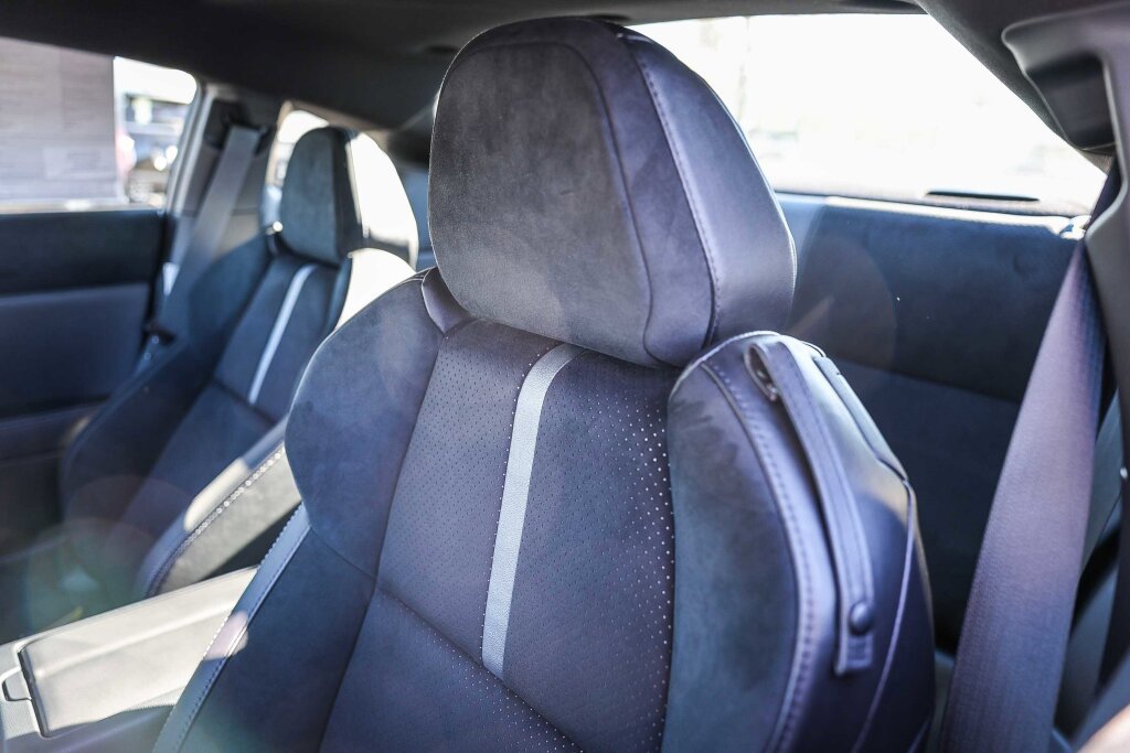 Certified 2025 Toyota GR86 Premium w/ ALL Weather Mat Package (TMS) image 14