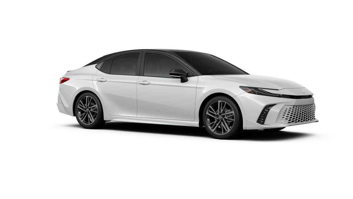New 2026 Toyota Camry Hybrid image 14