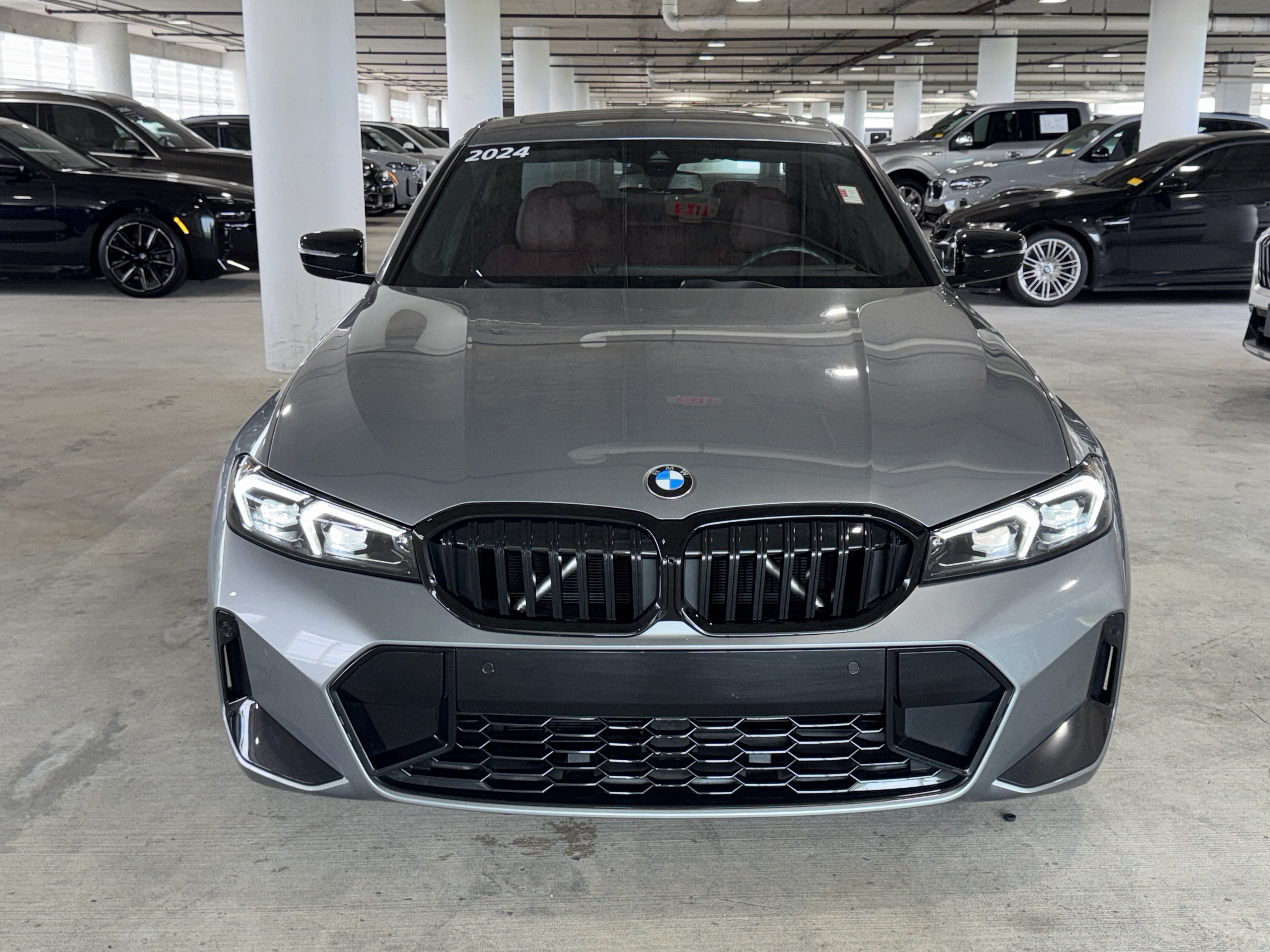 Used 2024 BMW 330i Sedan w/ M Sport Package RWD image 3