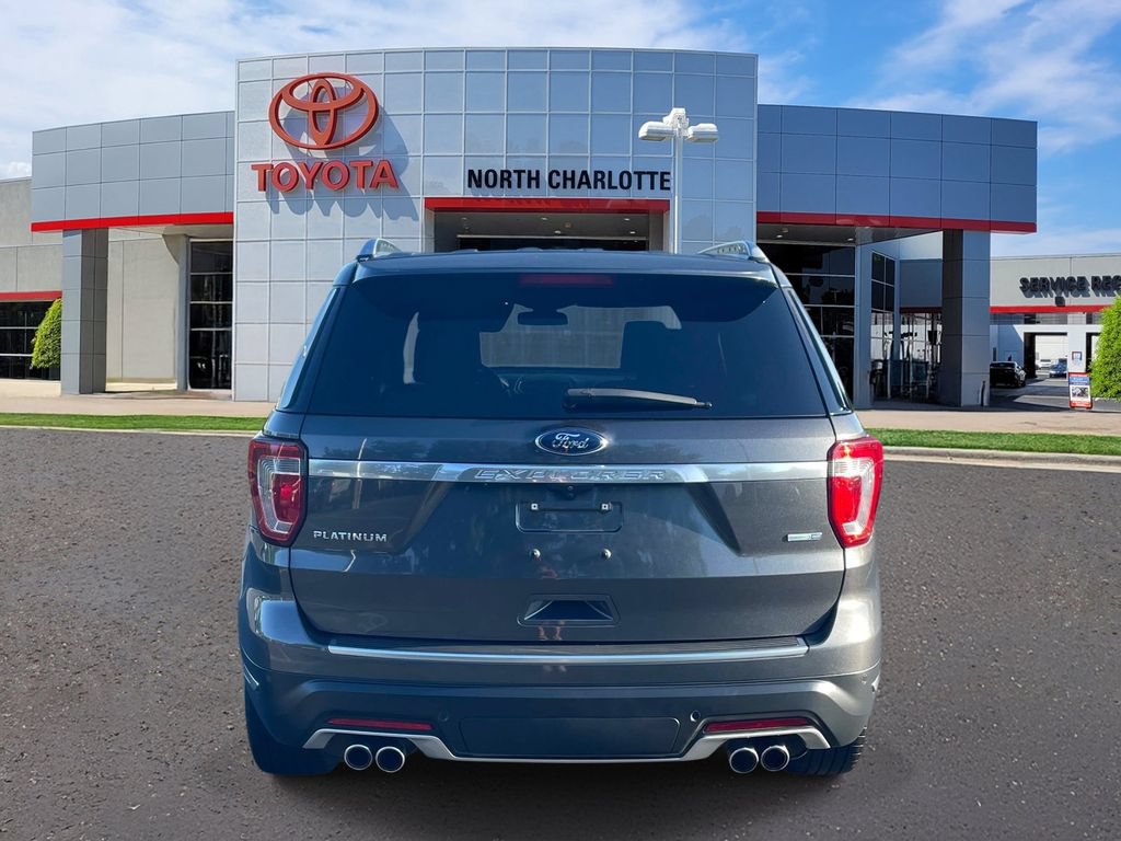 Used 2018 Ford Explorer Platinum AWD/4WD image 6