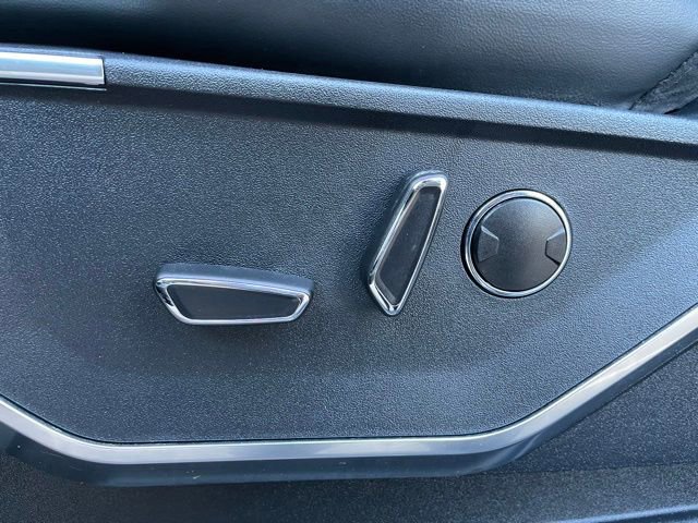 Used 2022 Ford F150 Raptor w/ Equipment Group 801A High image 12