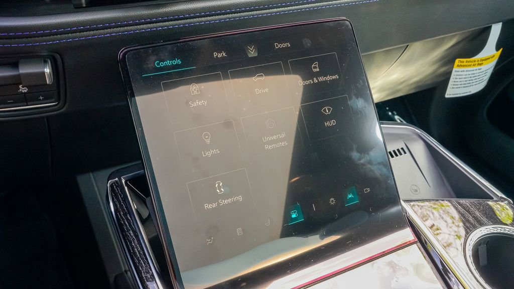 New 2026 Cadillac Escalade IQL Luxury image 35