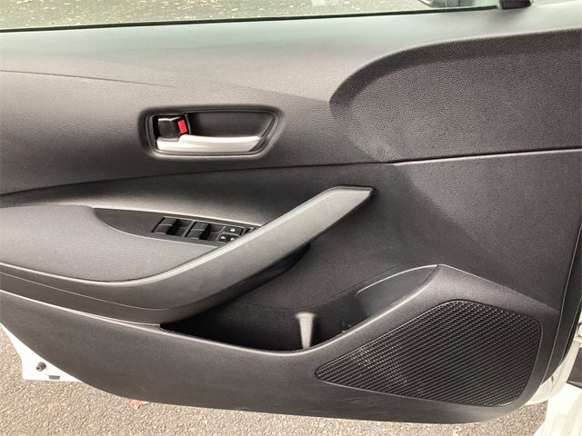 Used 2021 Toyota Corolla LE image 22