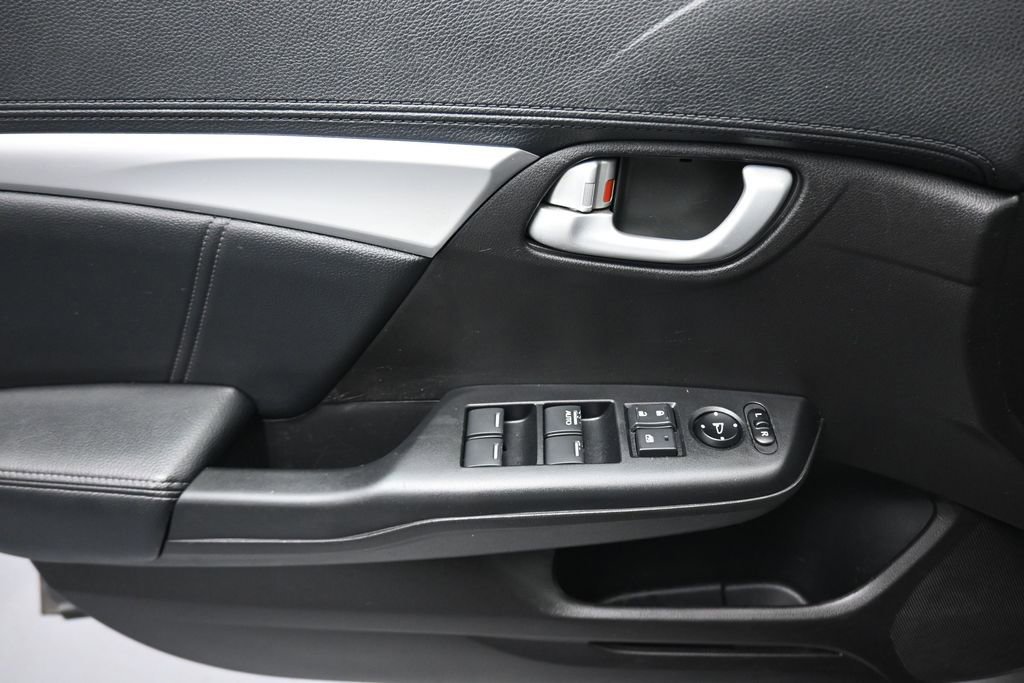 Used 2015 Honda Civic EX-L image 10