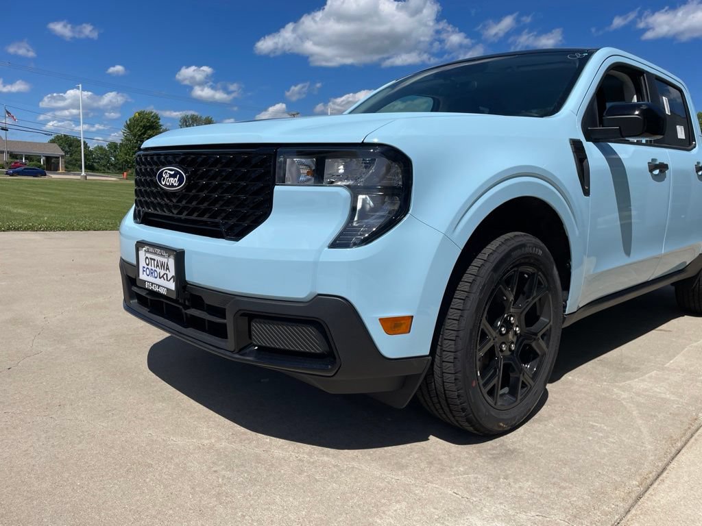 New 2026 Ford Maverick XLT w/ Equipment Group 301A AWD/4WD image 16