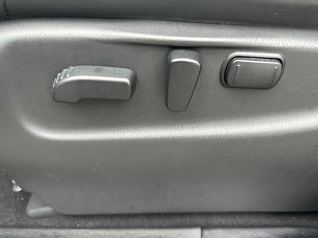 Used 2018 INFINITI QX80 4WD w/ Driver Assistance Package image 17