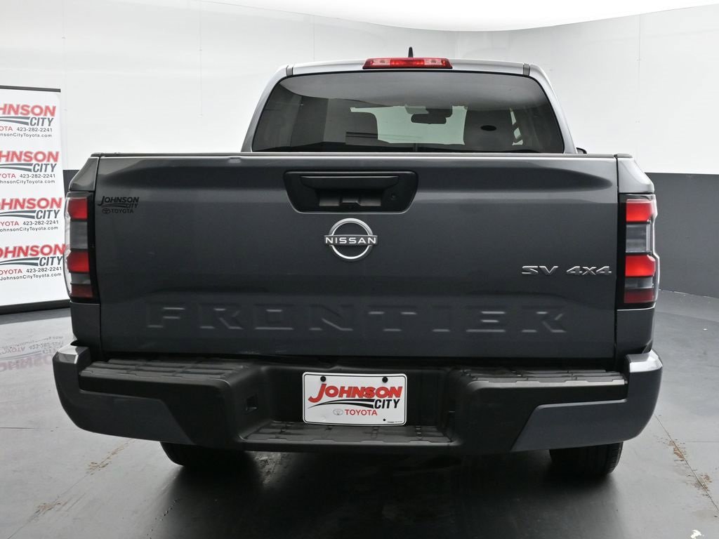Used 2023 Nissan Frontier SV image 8
