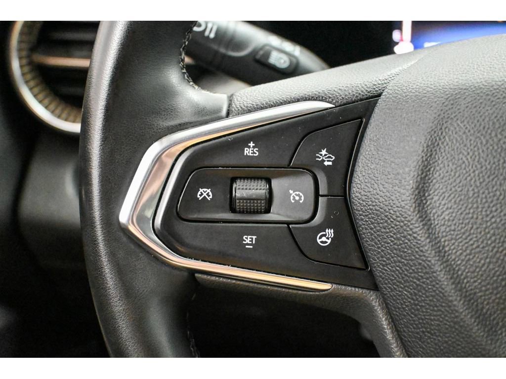 Used 2024 Chevrolet Trax ACTIV image 36