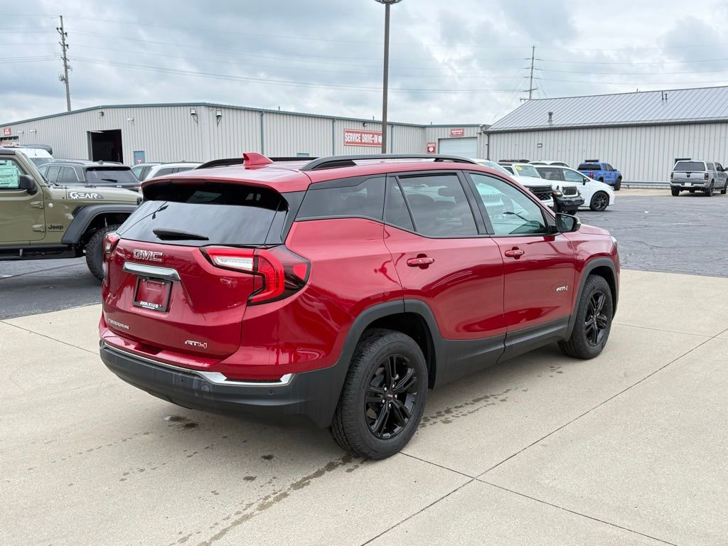 Used 2022 GMC Terrain AT4 AWD/4WD image 7