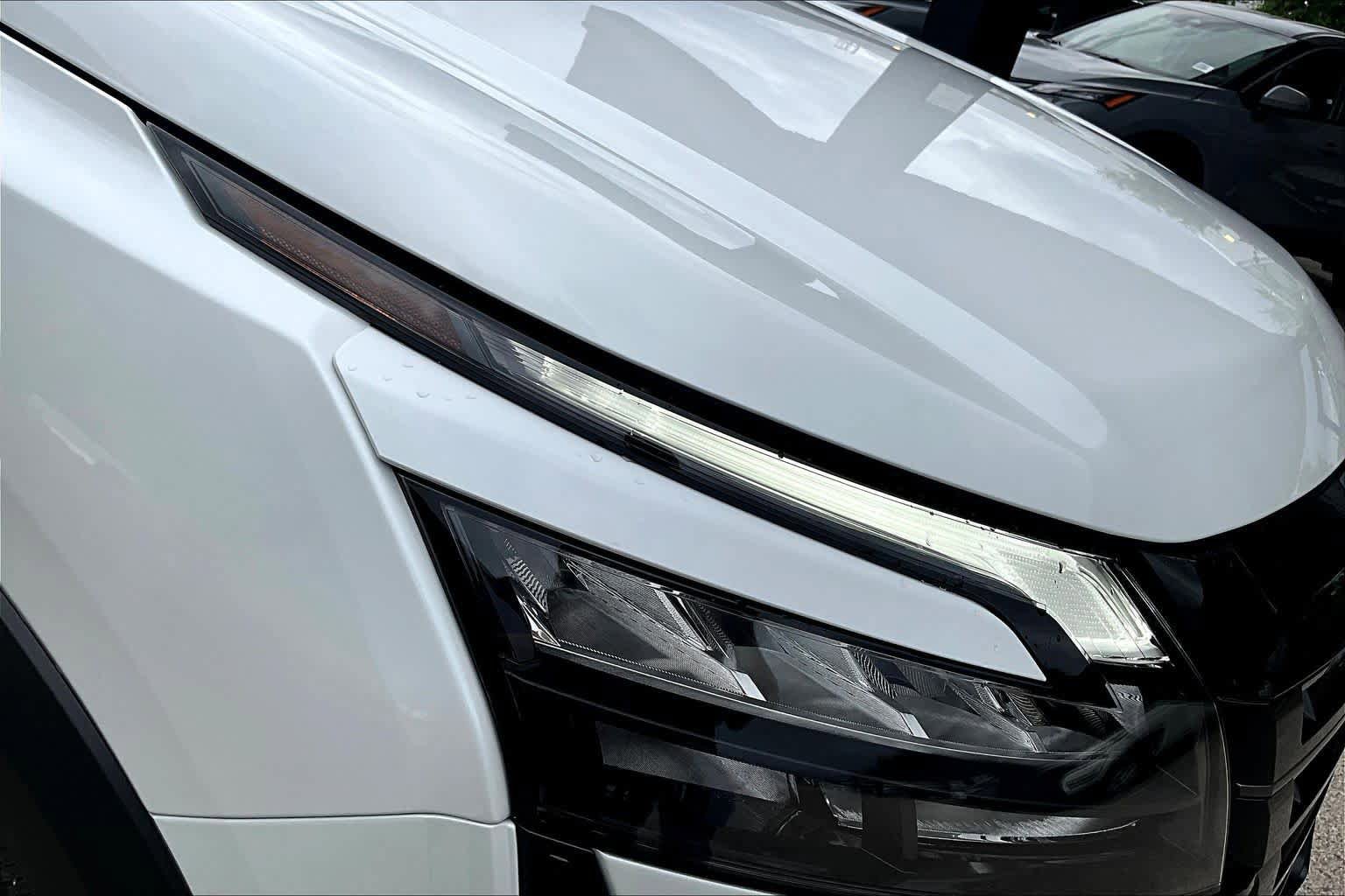 New 2026 Nissan Pathfinder Platinum image 18