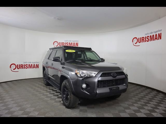 Used 2016 Toyota 4Runner SR5 Premium image 10