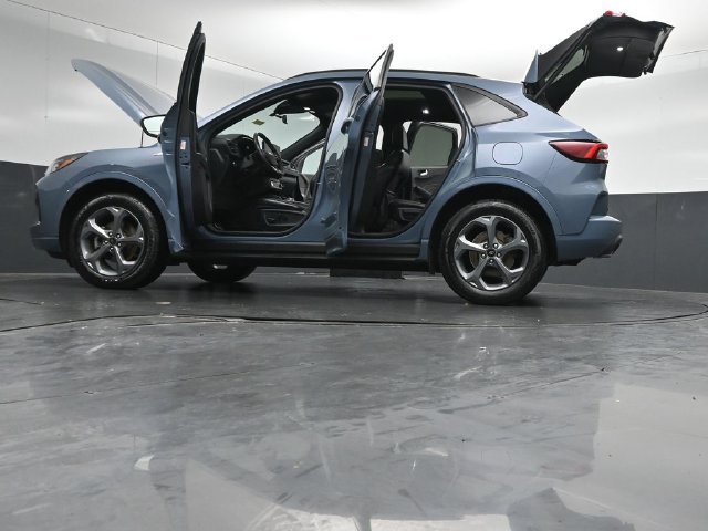 Certified 2024 Ford Escape ST-Line w/ Tech Pack #1 AWD/4WD image 58