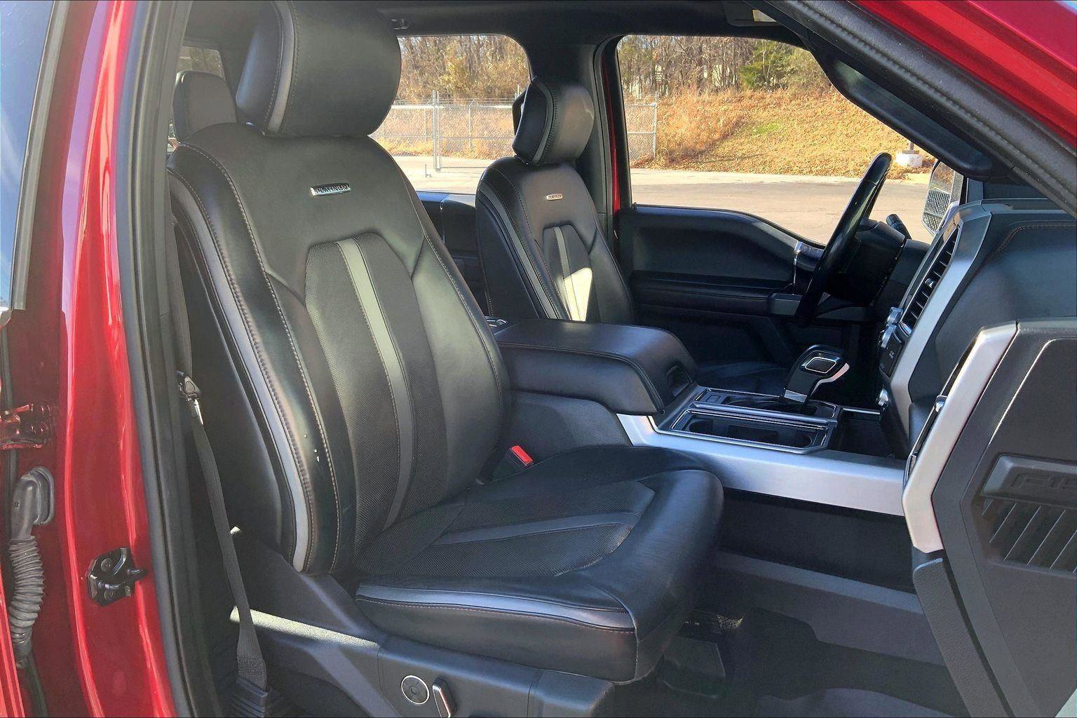 Used 2019 Ford F150 Platinum w/ Equipment Group 701A Luxury image 7
