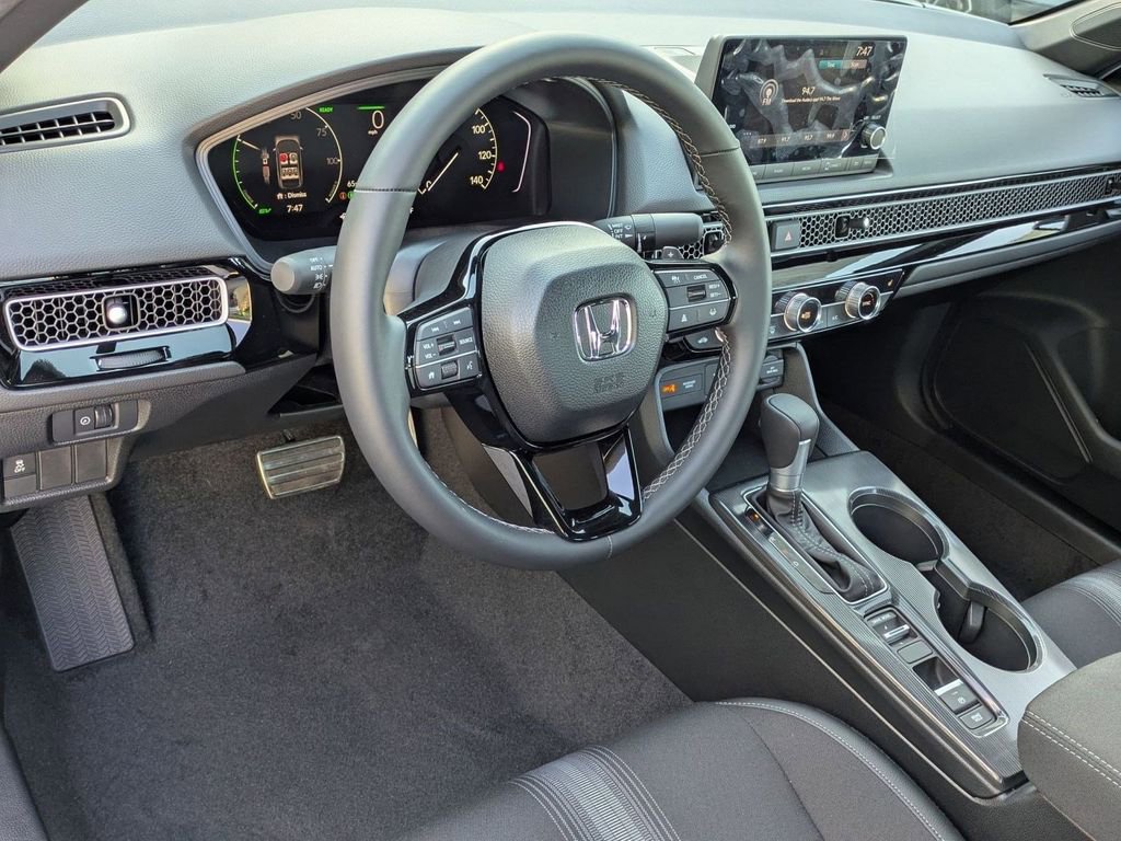 Certified 2025 Honda Civic Sport image 4