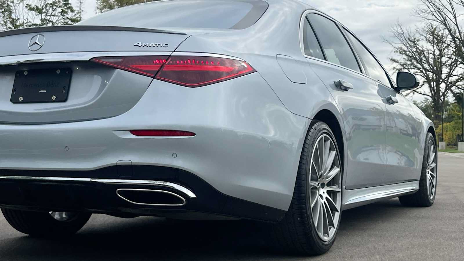 Certified 2021 Mercedes-Benz S 500 4MATIC image 19