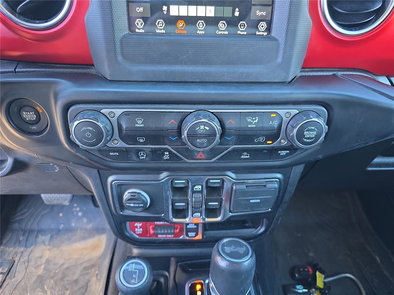 Used 2021 Jeep Wrangler Unlimited Rubicon w/ LED Lighting Group image 28