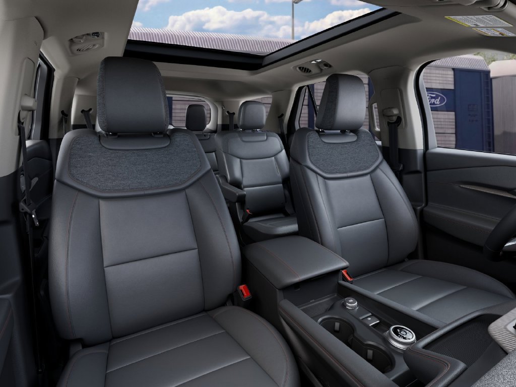 New 2027 Ford Explorer Active w/ Active Comfort Package AWD/4WD image 11