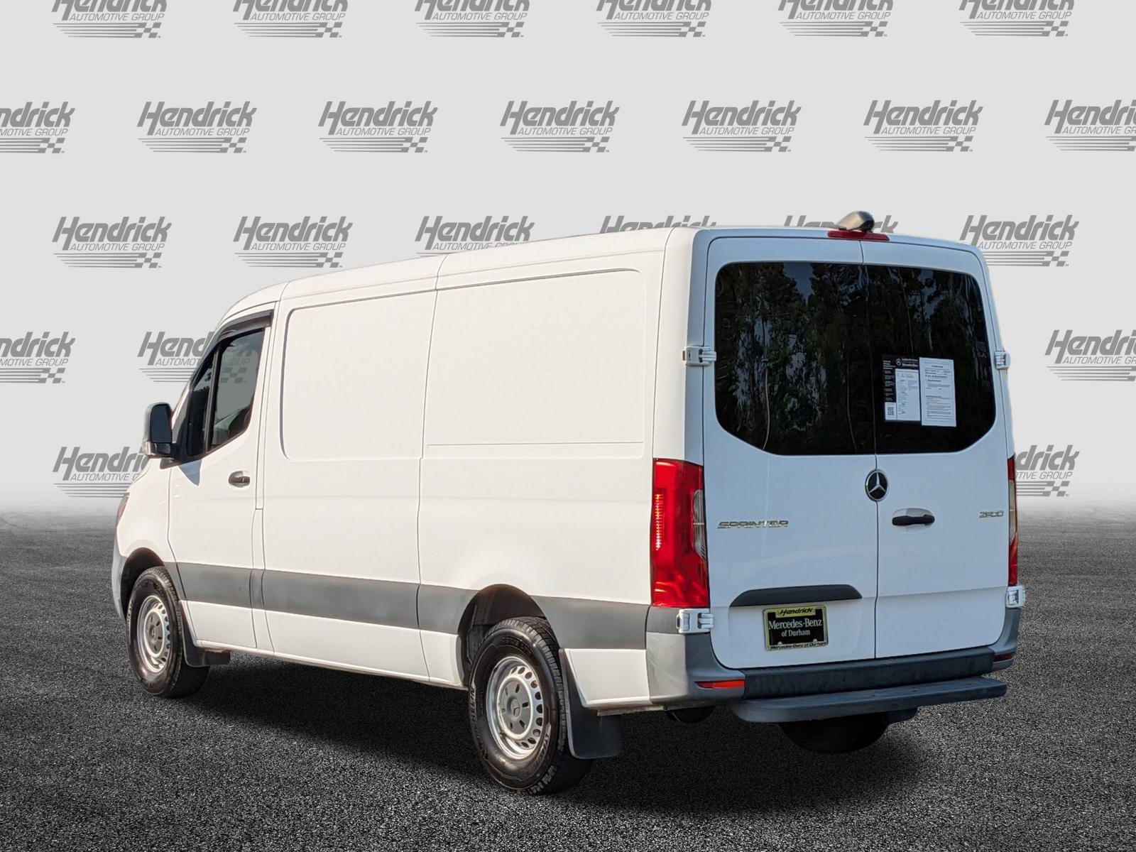 Used 2022 Mercedes-Benz Sprinter 2500 image 8