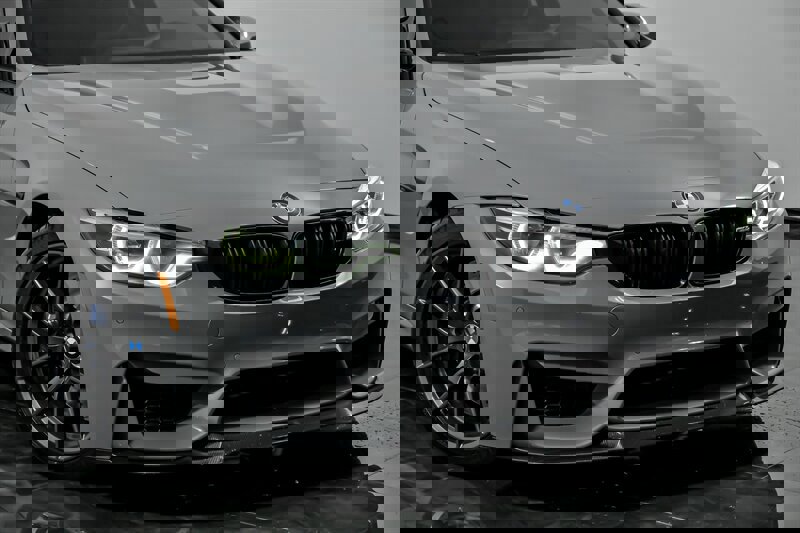 Used 2019 BMW M4 CS w/ Executive Package image 2