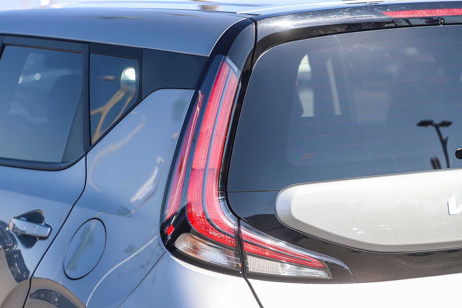 Used 2023 Kia Soul LX FWD image 11
