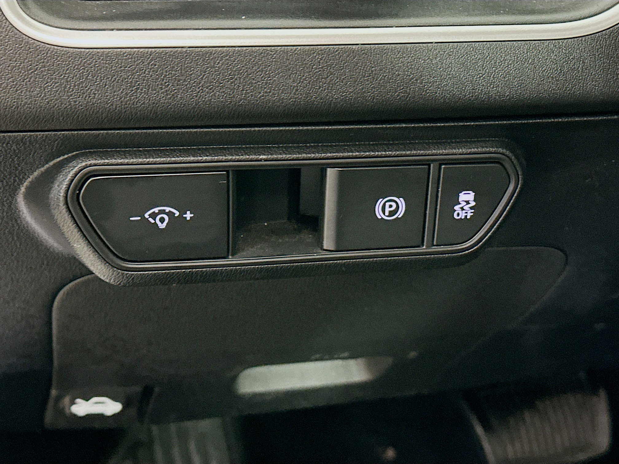 Used 2025 Kia K4 LXS image 17