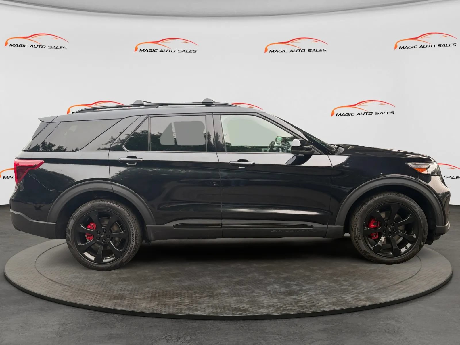 Used 2020 Ford Explorer ST w/ ST Street Pack AWD/4WD image 6
