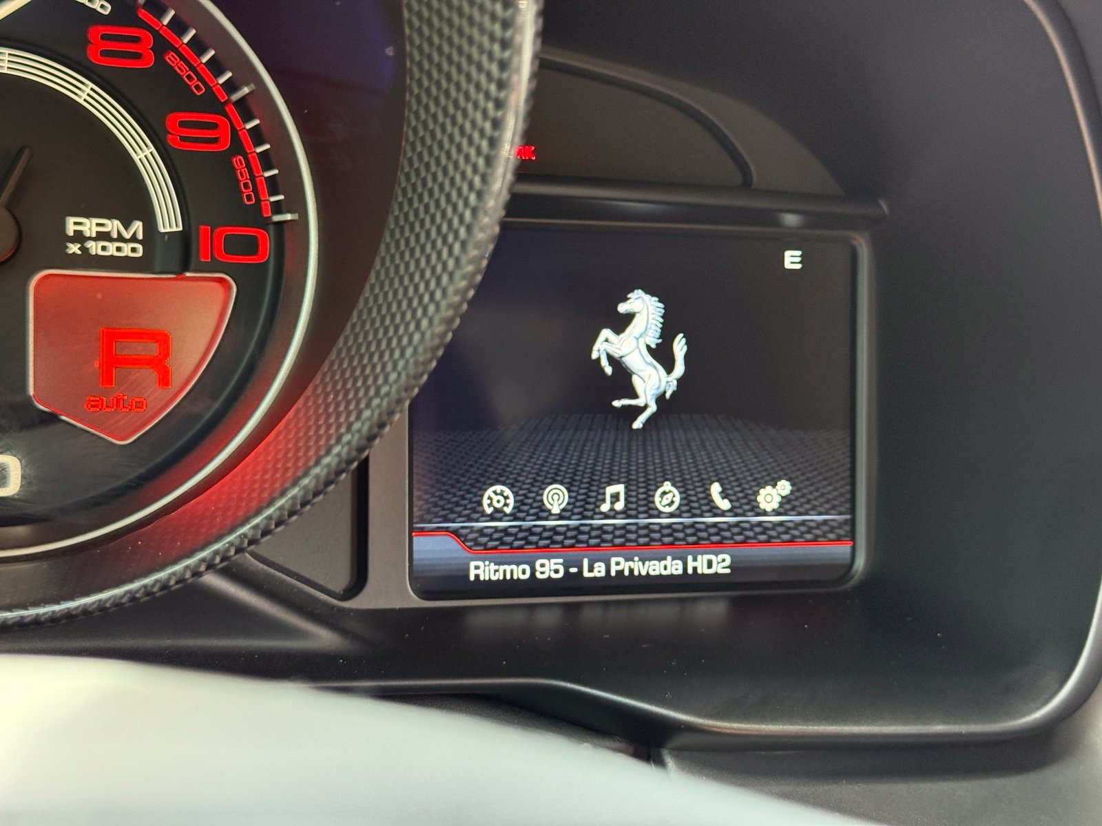 Used 2020 Ferrari F8 Tributo RWD image 55