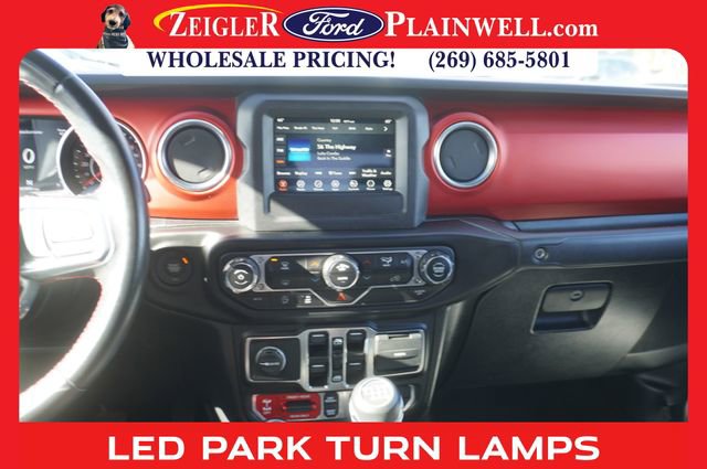 Used 2021 Jeep Gladiator Rubicon w/ LED Lighting Group image 14