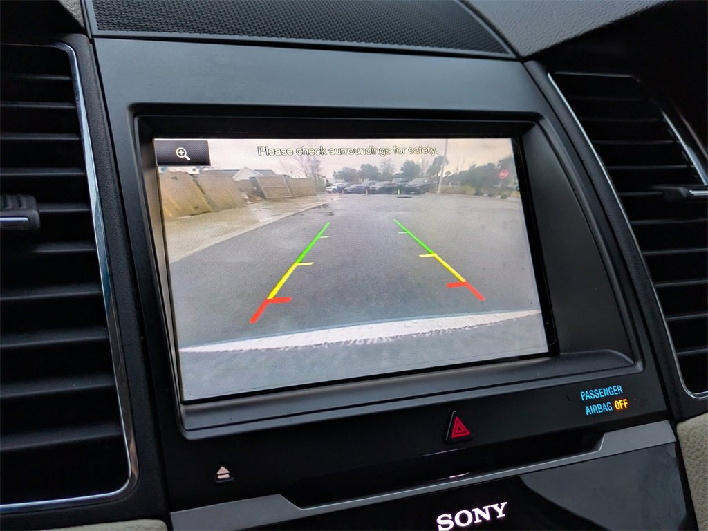 Used 2014 Ford Taurus Limited w/ Equipment Group 301A image 21