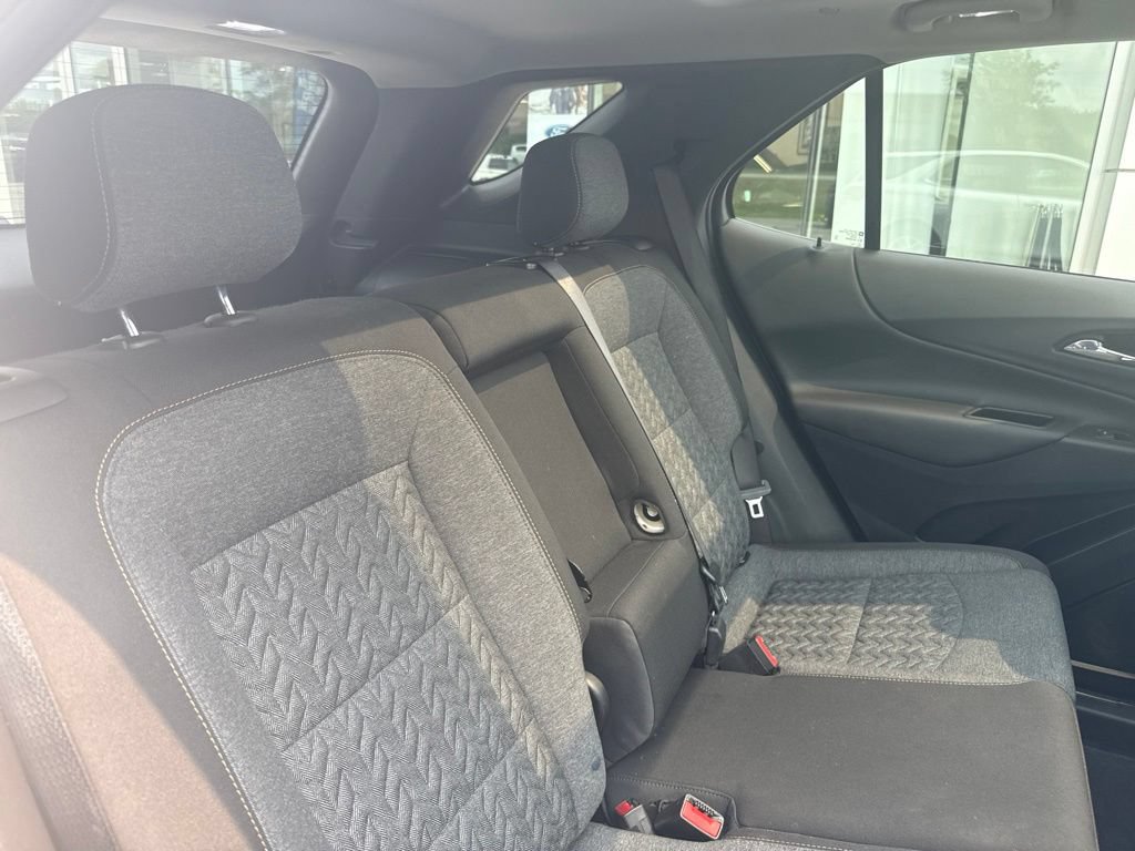 Used 2022 Chevrolet Equinox LT FWD image 22