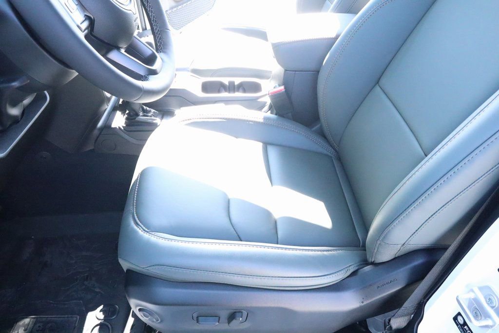 New 2026 Jeep Gladiator Mojave AWD/4WD image 12