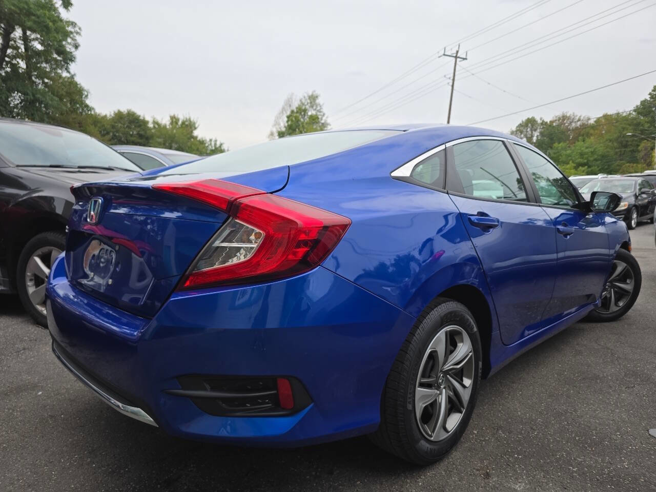 Used 2021 Honda Civic LX image 9