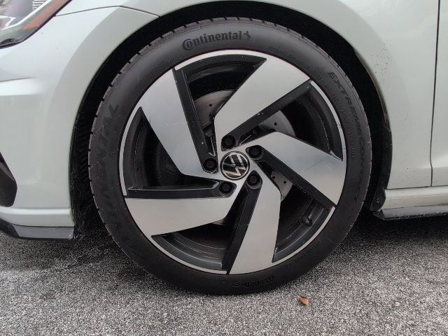 Used 2018 Volkswagen Golf R DCC & Navigation 4Motion image 7